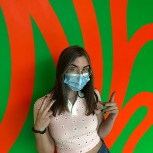 Meet your Posher, Sara